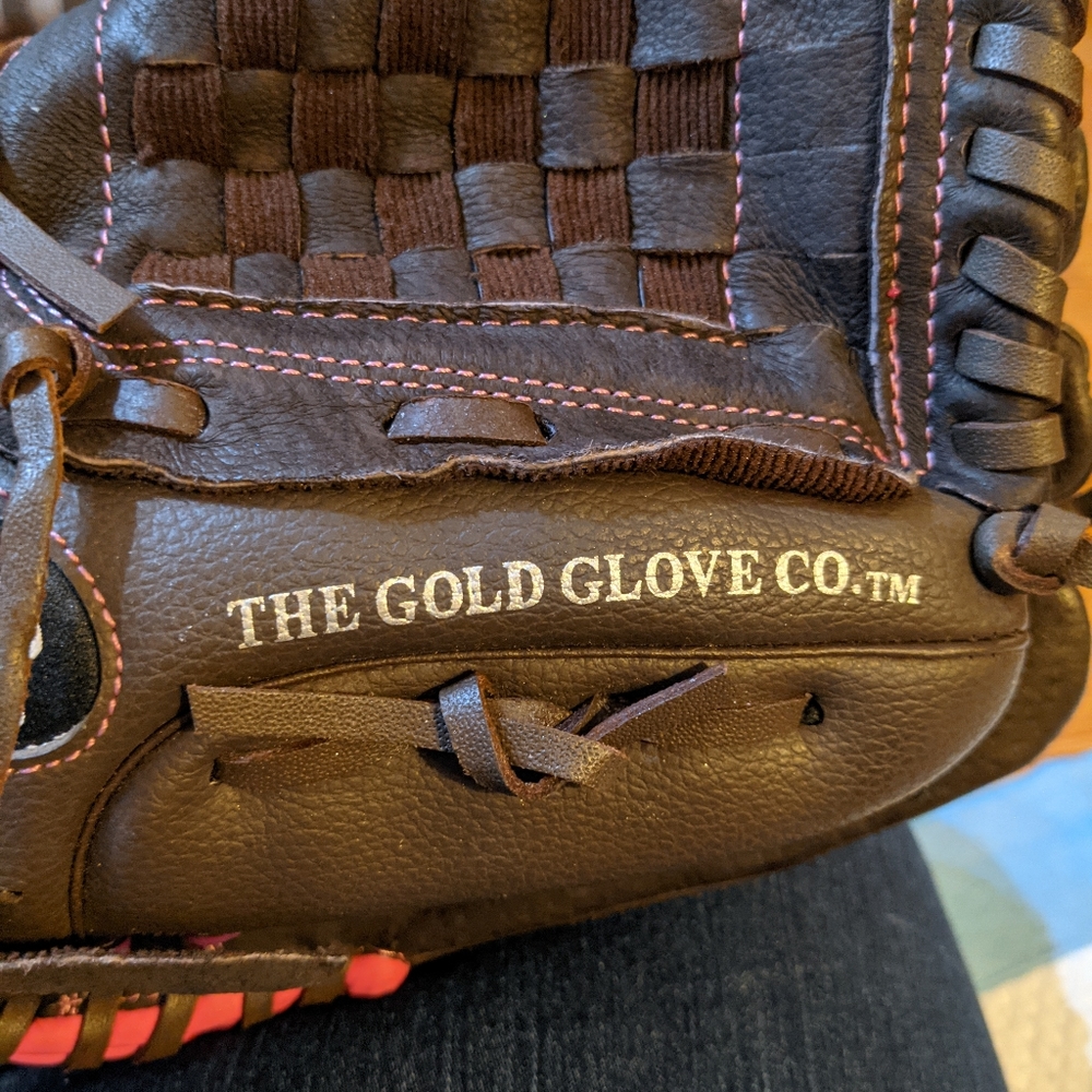 Rawlings, right hand fast pitch ball glove